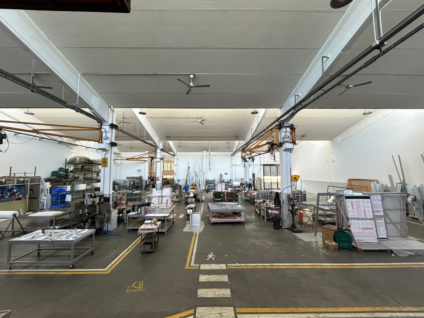 Panoramica reale dell'officina RS Meccanica a Castel Maggiore